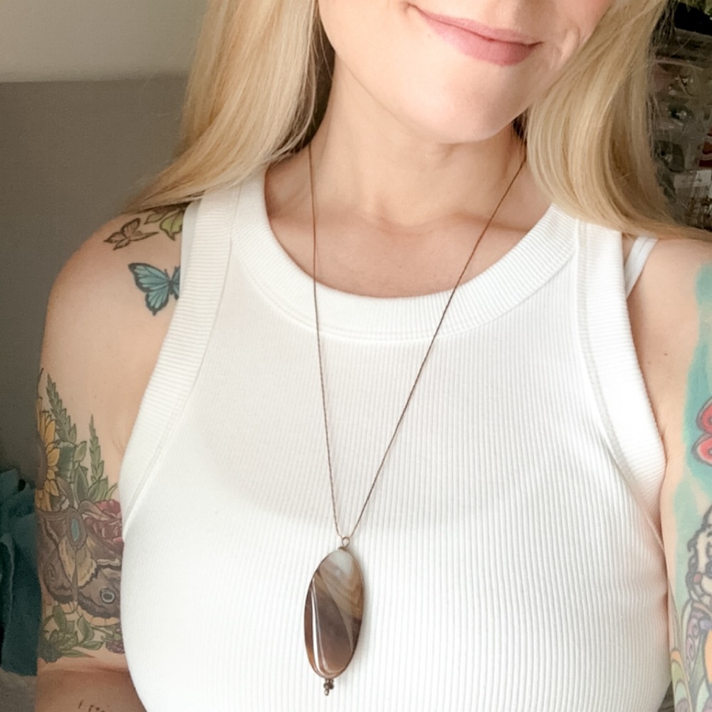 Brown Agate Long Pendent Necklace